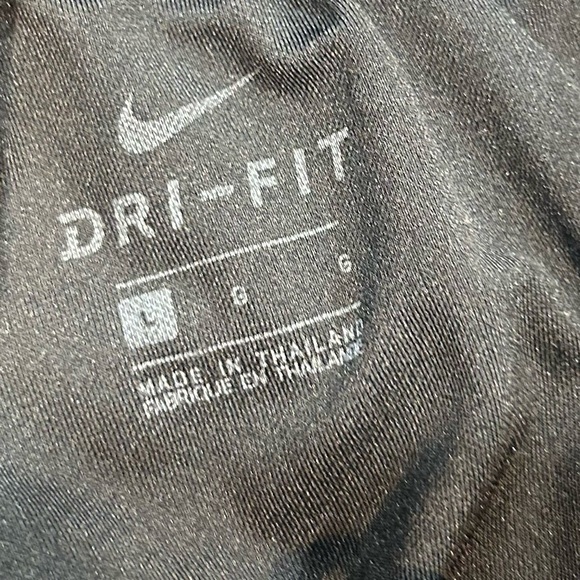 Black Nike dri fit pants - Picture 3 of 3